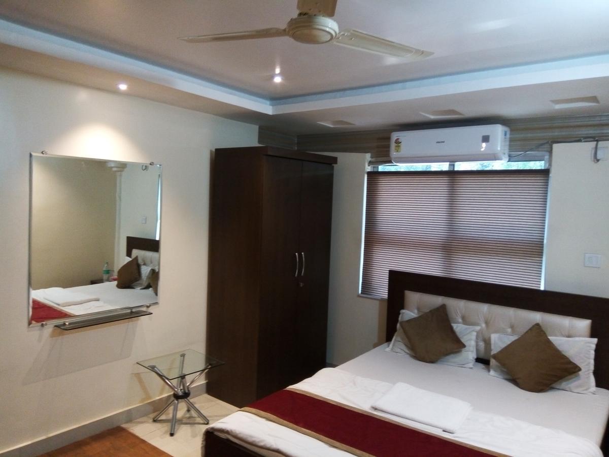 Oyo 3512 Hotel Crystal Residency Jamshedpur Extérieur photo